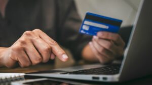 Chile Optimiza Emisión de Tarjetas