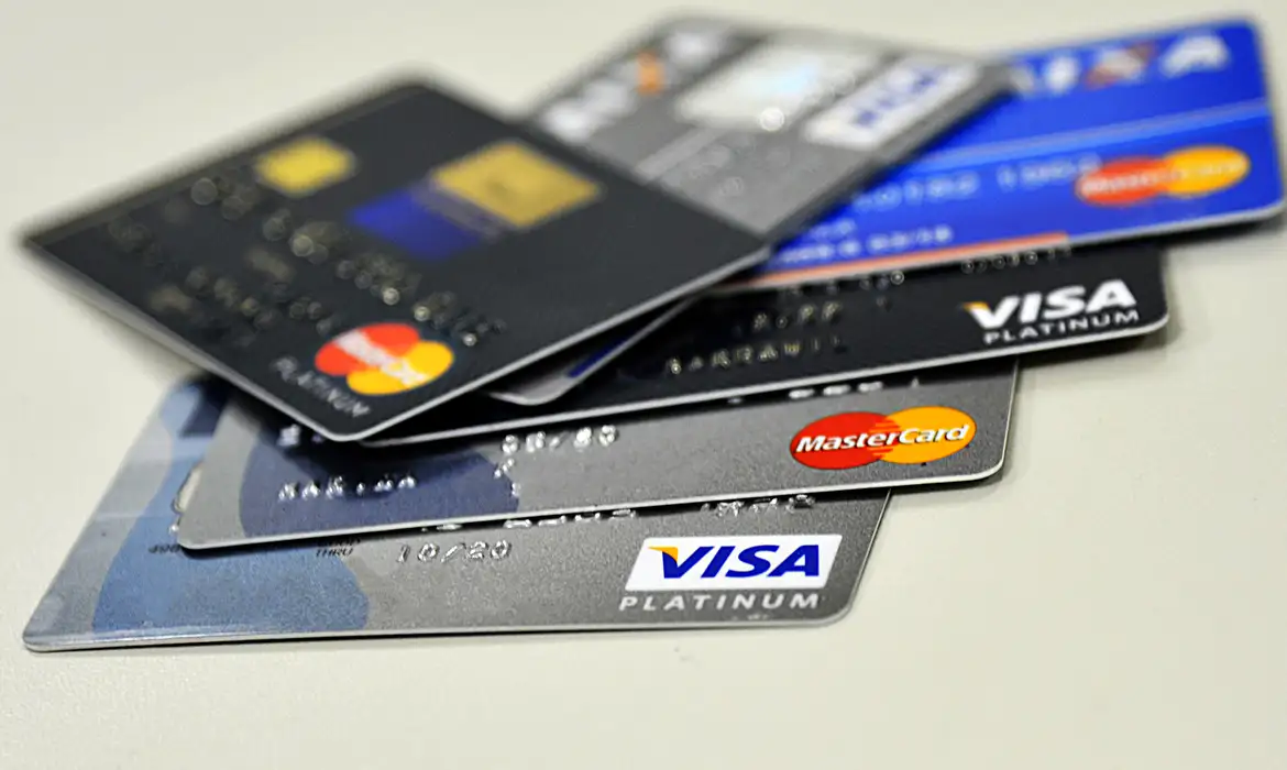 Tarjetas de Crédito en España: Maximiza Tu Límite